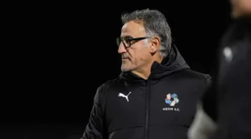 خالد الشنيف ينتقد مدرب نيوم بسبب غياب الاحترام تجاه الإدارة والجماهير